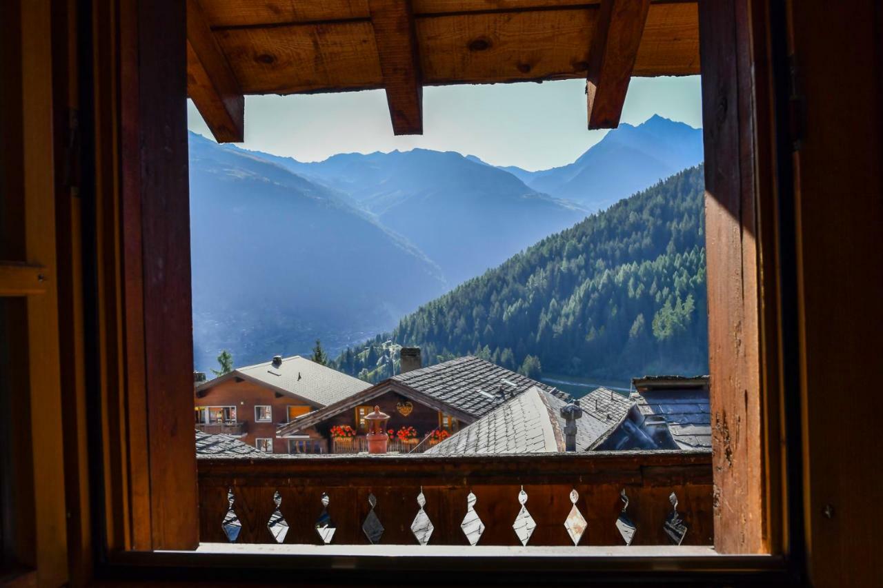 Hotel De Moiry Superieur グリモン エクステリア 写真