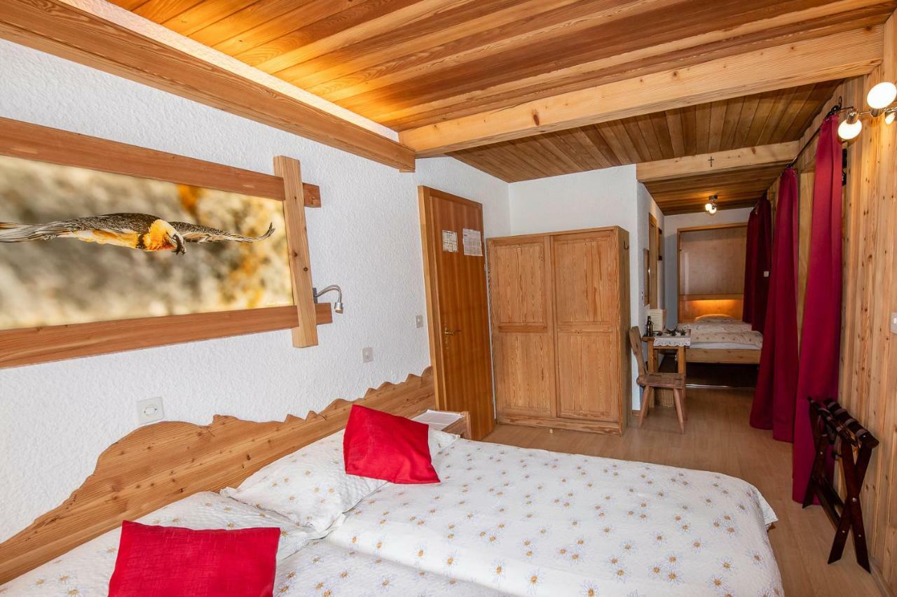 Hotel De Moiry Superieur グリモン エクステリア 写真