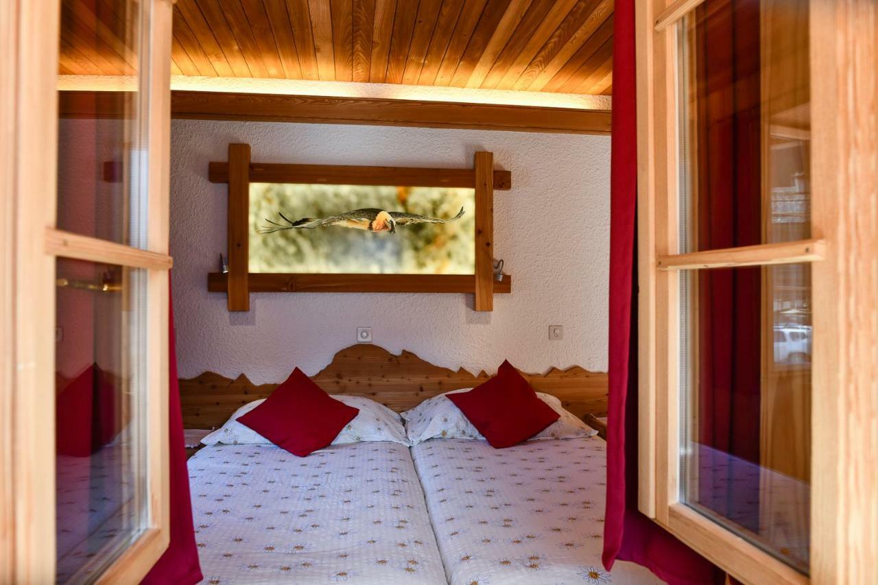 Hotel De Moiry Superieur グリモン エクステリア 写真